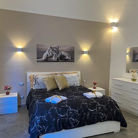 Leoscar Apartment In Catania Center Self Check-In Luaran gambar